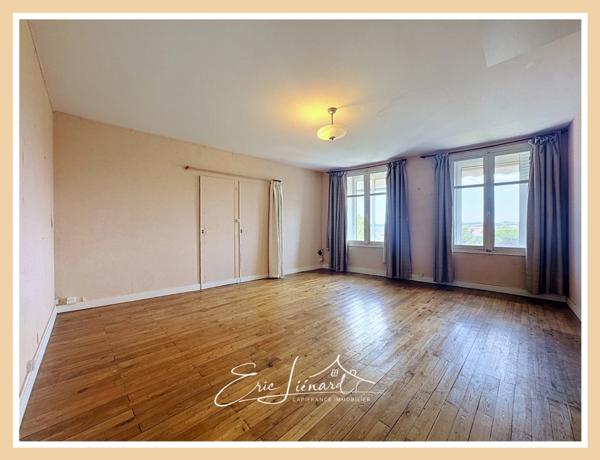 Maison à vendre 8 pièces SAINT MAIXENT L'ECOLE (79)