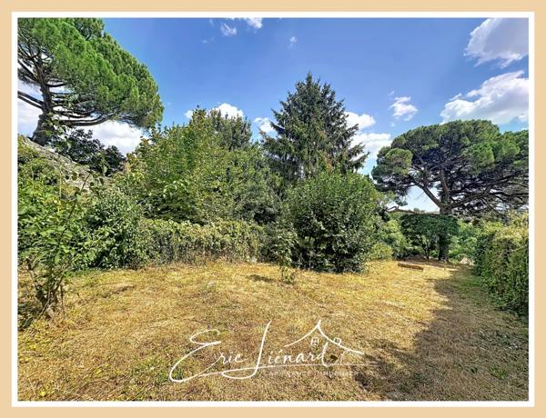 Maison à vendre 8 pièces SAINT MAIXENT L'ECOLE (79)