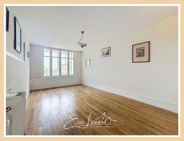 Maison à vendre 8 pièces SAINT MAIXENT L'ECOLE (79)