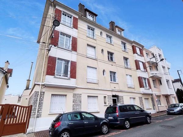 Location                                                      Appartement
                        
                     1 pièces                      40 m2                     à Chartres