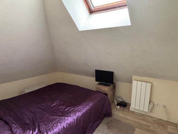 Location                                                      Appartement
                        
                     1 pièces                      40 m2                     à Chartres