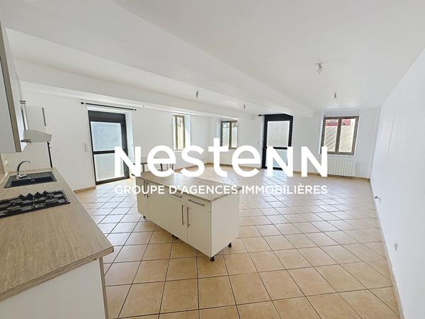 A vendre : appartement rez de chaussée 2 chambres 81m² 01990 CHANEINS
