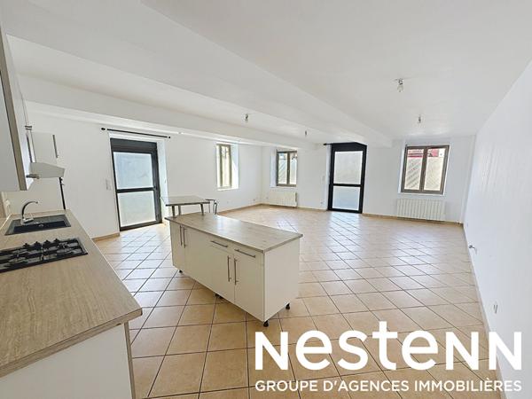 A vendre : appartement rez de chaussée 2 chambres 81m² 01990 CHANEINS