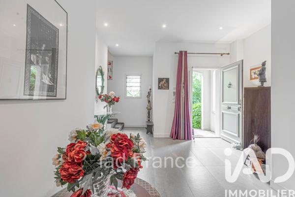 Maison à vendre 9 pièces 270 m² Maule