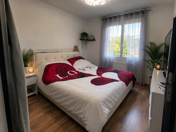 Maison à vendre 199 900 € Montgivray 6 p 159 m² DPE D