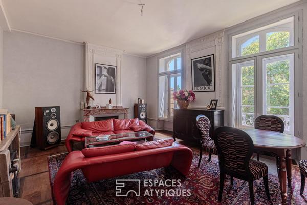Maison de maître début XIXe siècle à réinterpréter avec ses dépendances