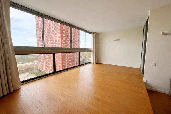 PARIS 15e – BEAUGRENELLE – VUE SEINE & TOUR EIFFEL – 95 m² – 4 PIÈCES – ÉTAGE ÉLEVÉ – PARKING