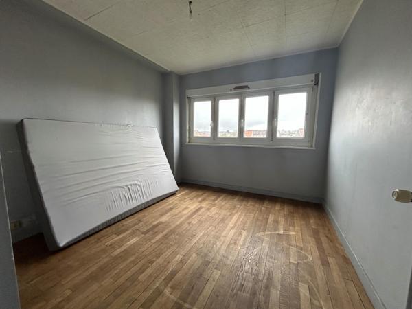 Villers les nancy , appartement 80M2 à rénover