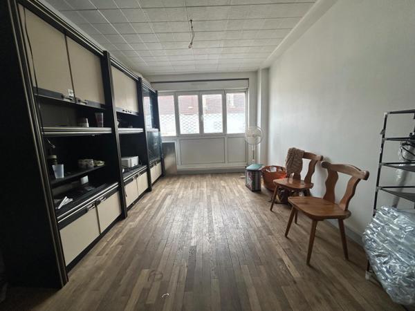 Villers les nancy , appartement 80M2 à rénover