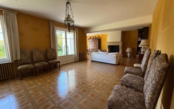 Maison à vendre    7 pièces • 230 m2 Pau