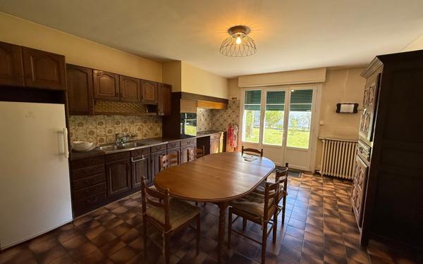 Maison à vendre    7 pièces • 230 m2 Pau