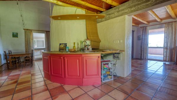 Propriété Bastia - Cardo maison 165 m2 avec terrain de 4500 m2 vue mer et piscine