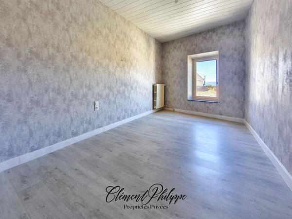Capendu - Maison de caractère 136 m² avec double garage et jardin