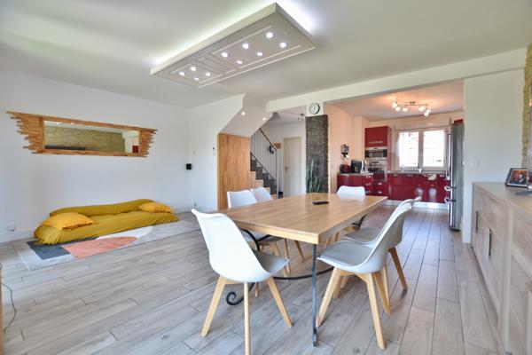 APPARTEMENT DUPLEX T4 AVEC TERRASSE ET BALCON