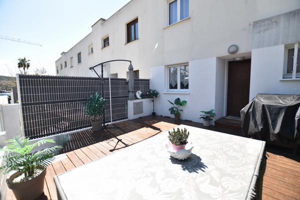 APPARTEMENT DUPLEX T4 AVEC TERRASSE ET BALCON