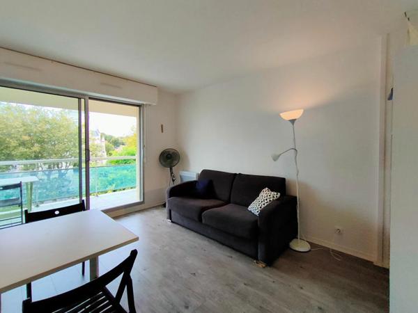 Appartement - studio 23 m2 - balcon terrasse