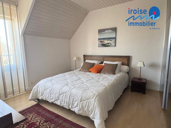 SUPERBE PROPRIÉTÉ T7 DE 1920 – TERRAIN 1508 M²