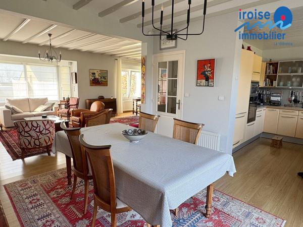 SUPERBE PROPRIÉTÉ T7 DE 1920 – TERRAIN 1508 M²