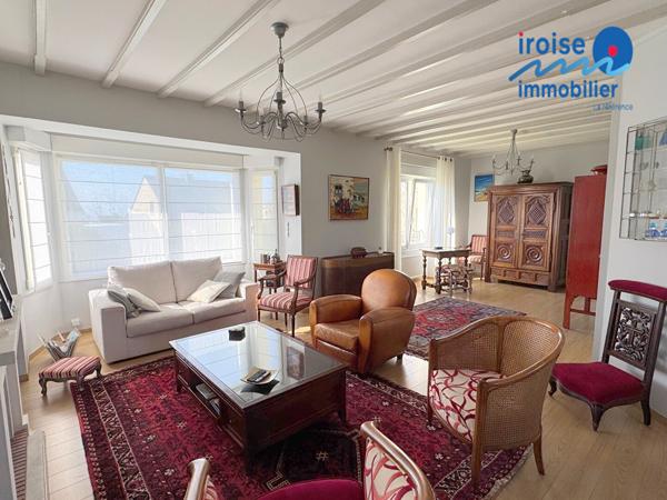 SUPERBE PROPRIÉTÉ T7 DE 1920 – TERRAIN 1508 M²