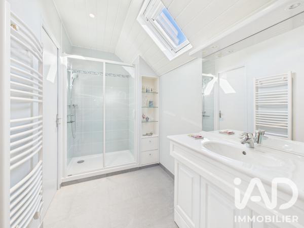 Maison à vendre 6 pièces 142 m² Saint-André-les-Vergers
