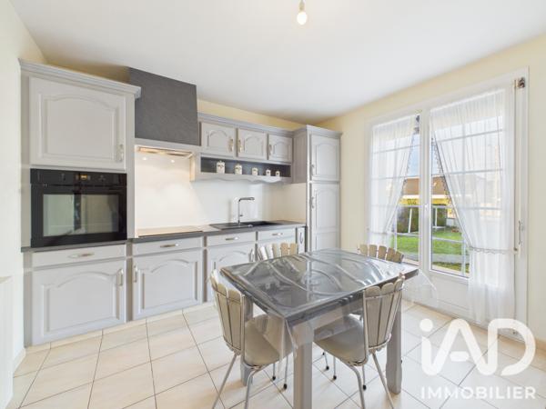 Maison à vendre 6 pièces 142 m² Saint-André-les-Vergers