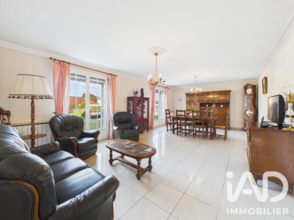 Maison à vendre 6 pièces 142 m² Saint-André-les-Vergers