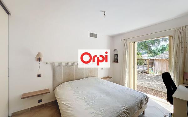 Maison à vendre    6 pièces •  Porto-Vecchio