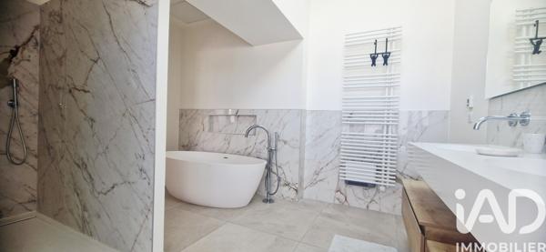 Maison à vendre 5 pièces 215,48 m² Périgueux