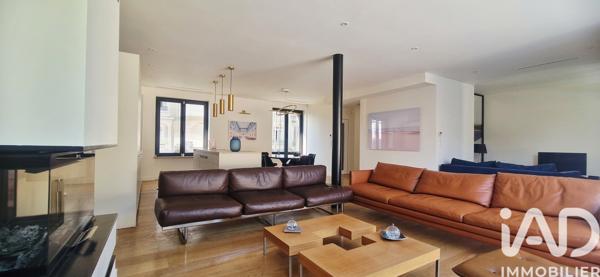 Maison à vendre 5 pièces 215,48 m² Périgueux