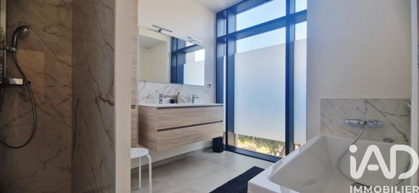 Maison à vendre 5 pièces 215,48 m² Périgueux