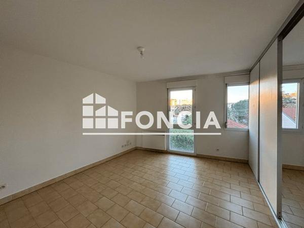 Location Studio 31.21 m² - 10 RUE MARYSE BASTIE Lyon 69008