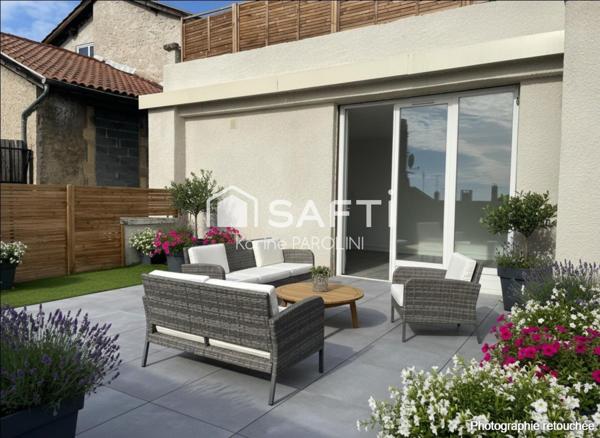 T2 rénové avec terrasse – La Côte-Saint-André