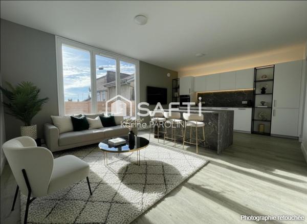 T2 rénové avec terrasse – La Côte-Saint-André