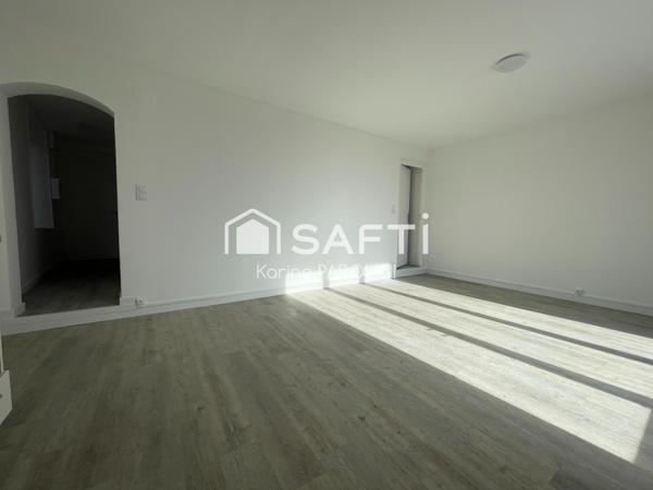 T2 rénové avec terrasse – La Côte-Saint-André