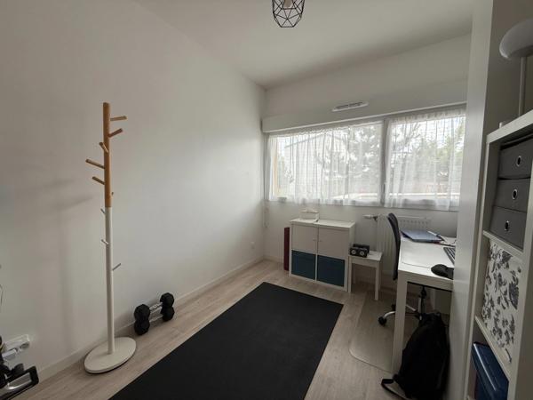 Appartement à vendre 3 pièces MONT SAINT AIGNAN (76)