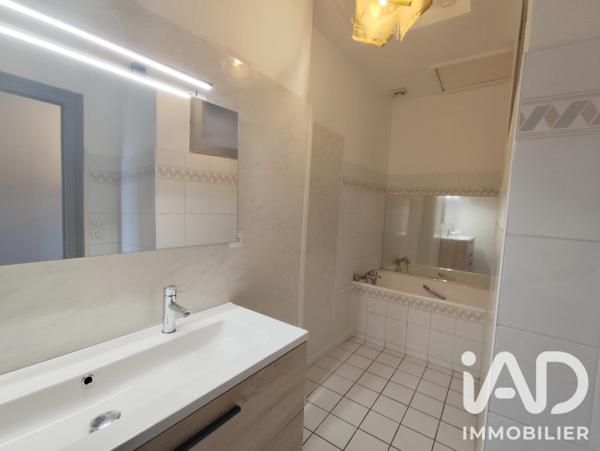 Maison à vendre 4 pièces 155 m² Coutras