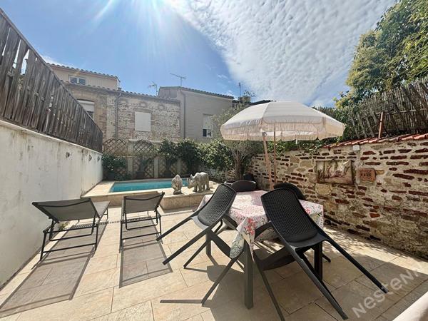 Maison de ville 5 pièces à louer meublée à Agen avec piscine et terrasse