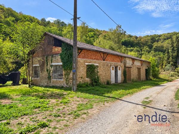 Local de stockage et ancienne usine