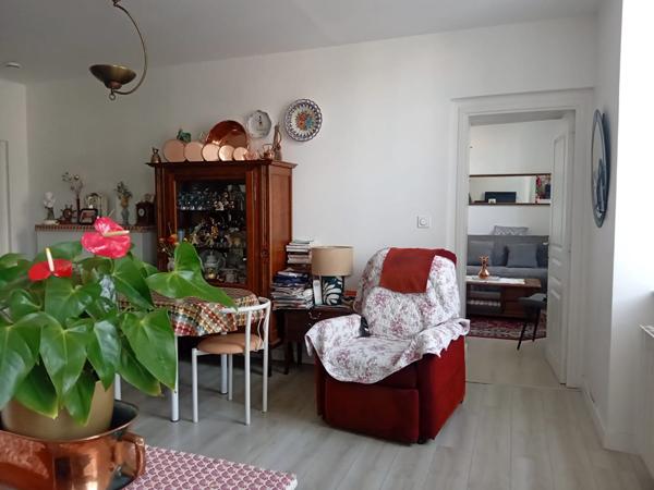 Appartement 3 pièces – 53 m² environ à Saint-Malo Saint-Servan (ref : 38426)
