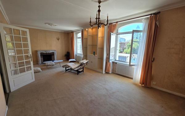 Maison à vendre    5 pièces •  Brest