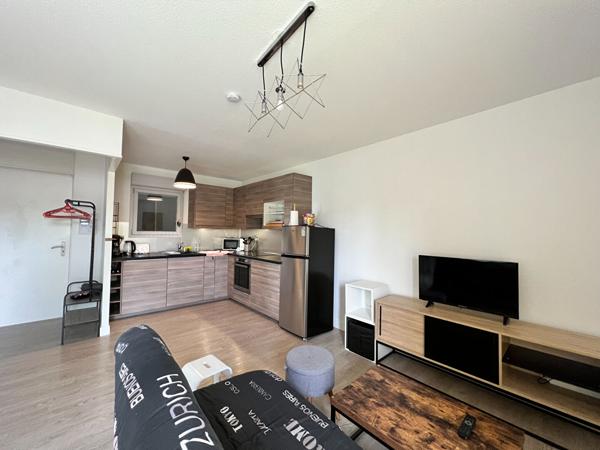 A LOUER - LHERM - Appartement T2 38 m² meublé en rez de chaussée avec place de parking - G1289-FG