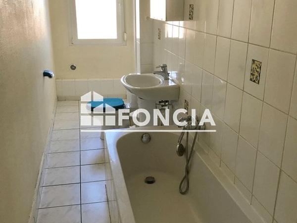 Location Appartement 2 pièces 50.16 m² - 17 RUE DES JONCS Montigny Les Metz 57950