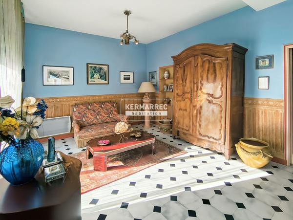 Maison 9 pièces – 243 m² environ à Saint-Aubin-d'Aubigné (ref : 40239)