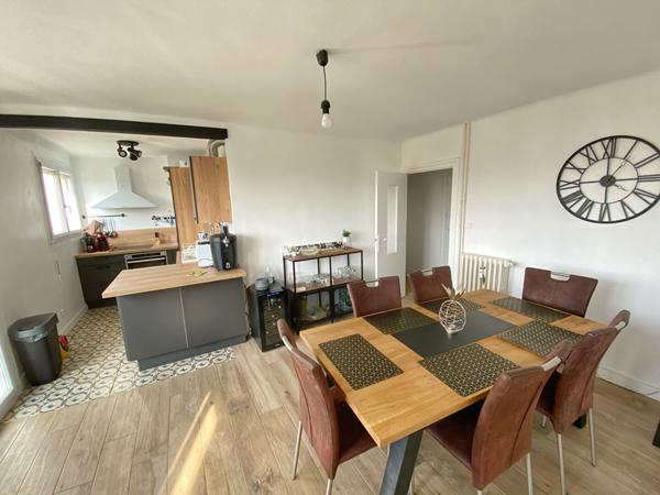 Appartement 3 pièces – 63 m² environ à Vannes (ref : 40237)