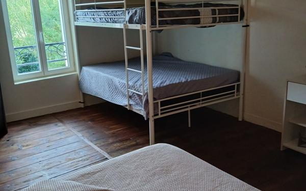 Maison à vendre    8 pièces •  Poyanne