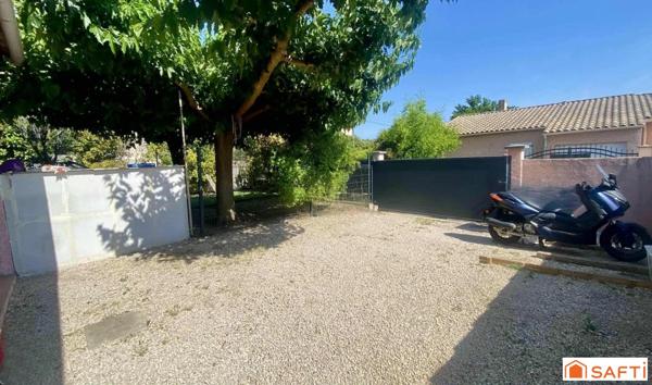 Maison familiale de type 5 avec jardin - CARNOULES