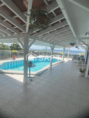 MAGNIFIQUE PROPRIETE