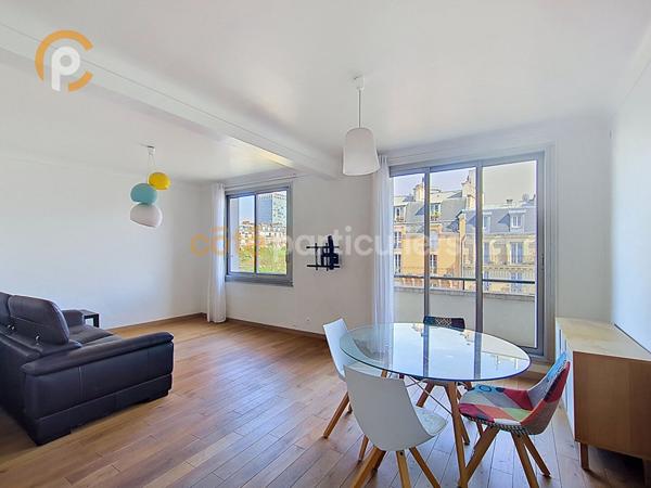 Location Appartement49 m² - 2 Pièces - PARIS (75015)