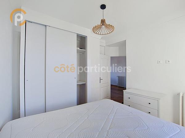 Location Appartement49 m² - 2 Pièces - PARIS (75015)
