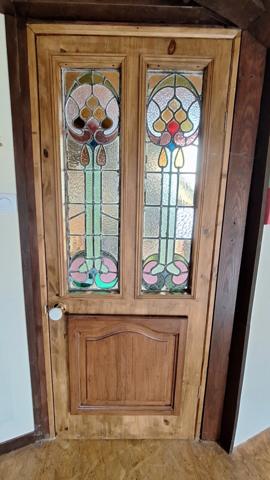 Maison en pierre pleine de charme avec cour, jardin et dépendances